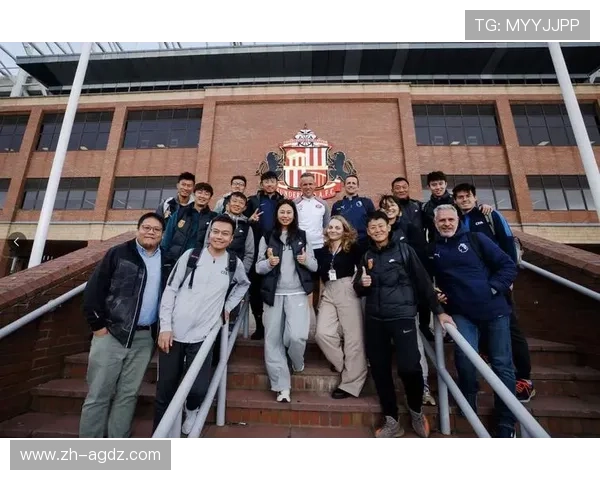 英超球队青训营：英超各大球队青训体系与发展模式